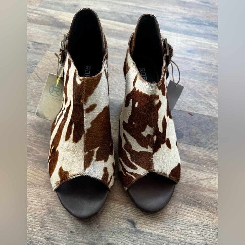 ROPER Womens Mika Closed Back Shooties Mid Heel Brown Size 9 New with Tag